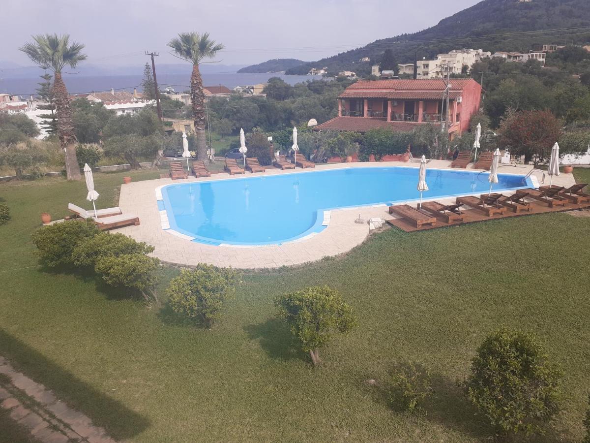 Zoi Apartmens Antonis Botsis Meszongí Kültér fotó